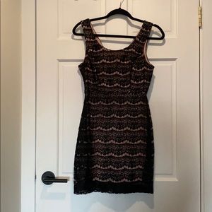 Forever 21 Black/Salmon lace dress Sz. S